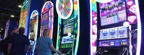 Lucky gambler bets $1.76 on slot machine and hits jackpot at Las .